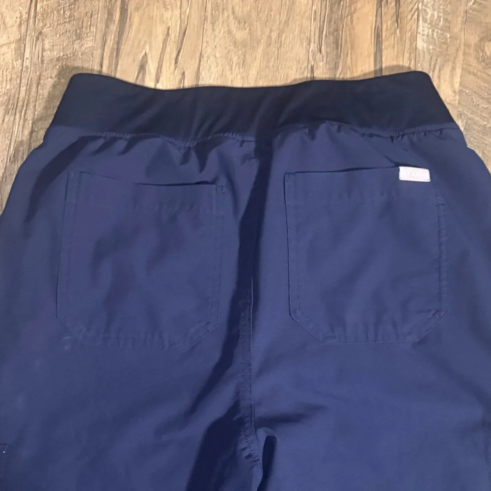 Figs Technical Collection Men's Navy Joggers with Teal Accents - Size M Tall